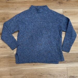 Well Worn Women's Heathered Blue Turtleneck Sweater